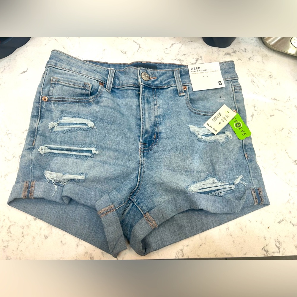 AE Women's Distressed Denim Shorts - Light Blue